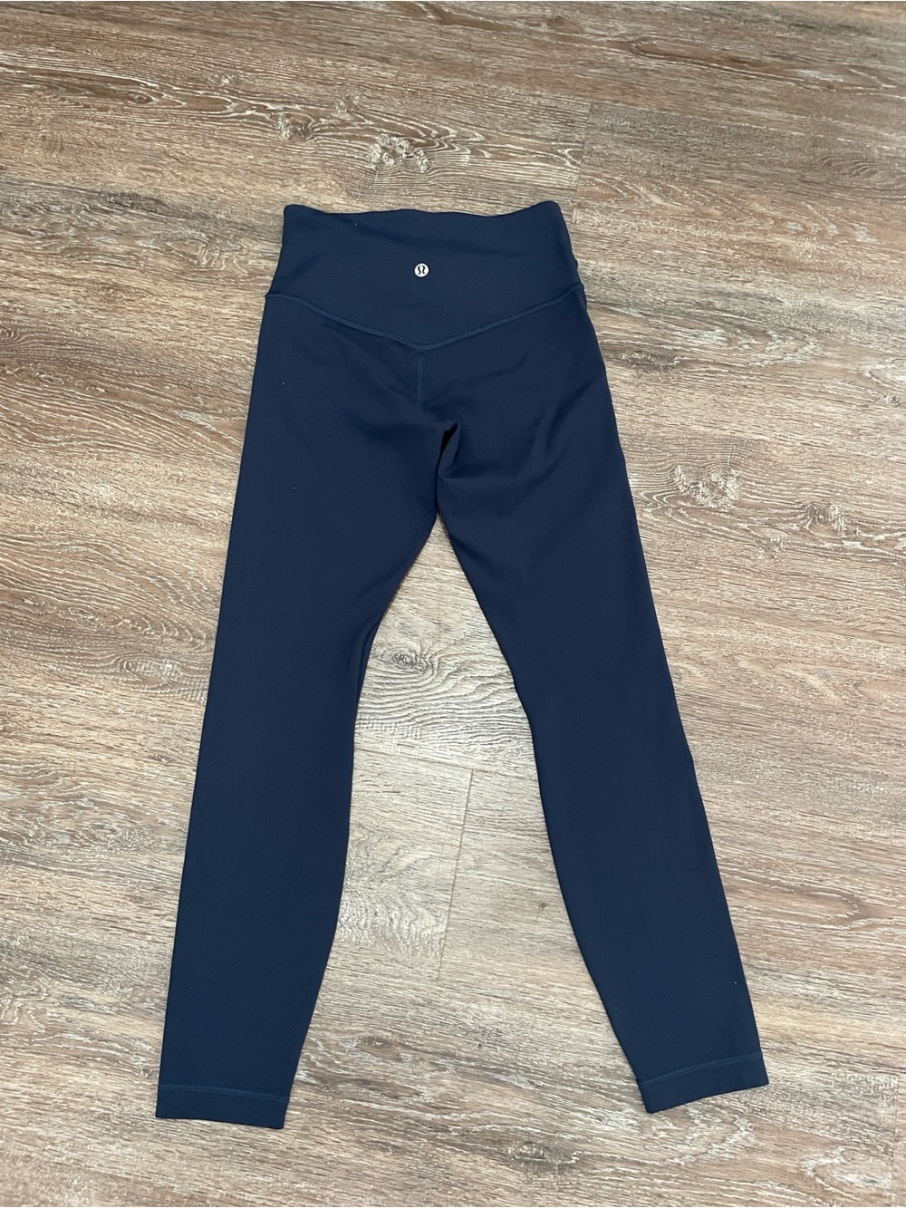 Like New Lululemon Blue Twill/Navy Set. Size 4 - Picture 6 of 11